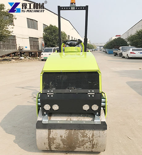 YG small road roller
