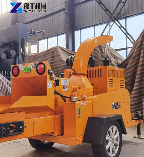 YG trailer wood chipper