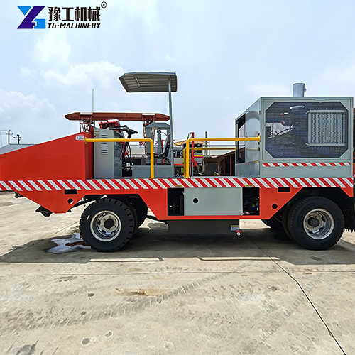 high-efficiency slipform curb machine