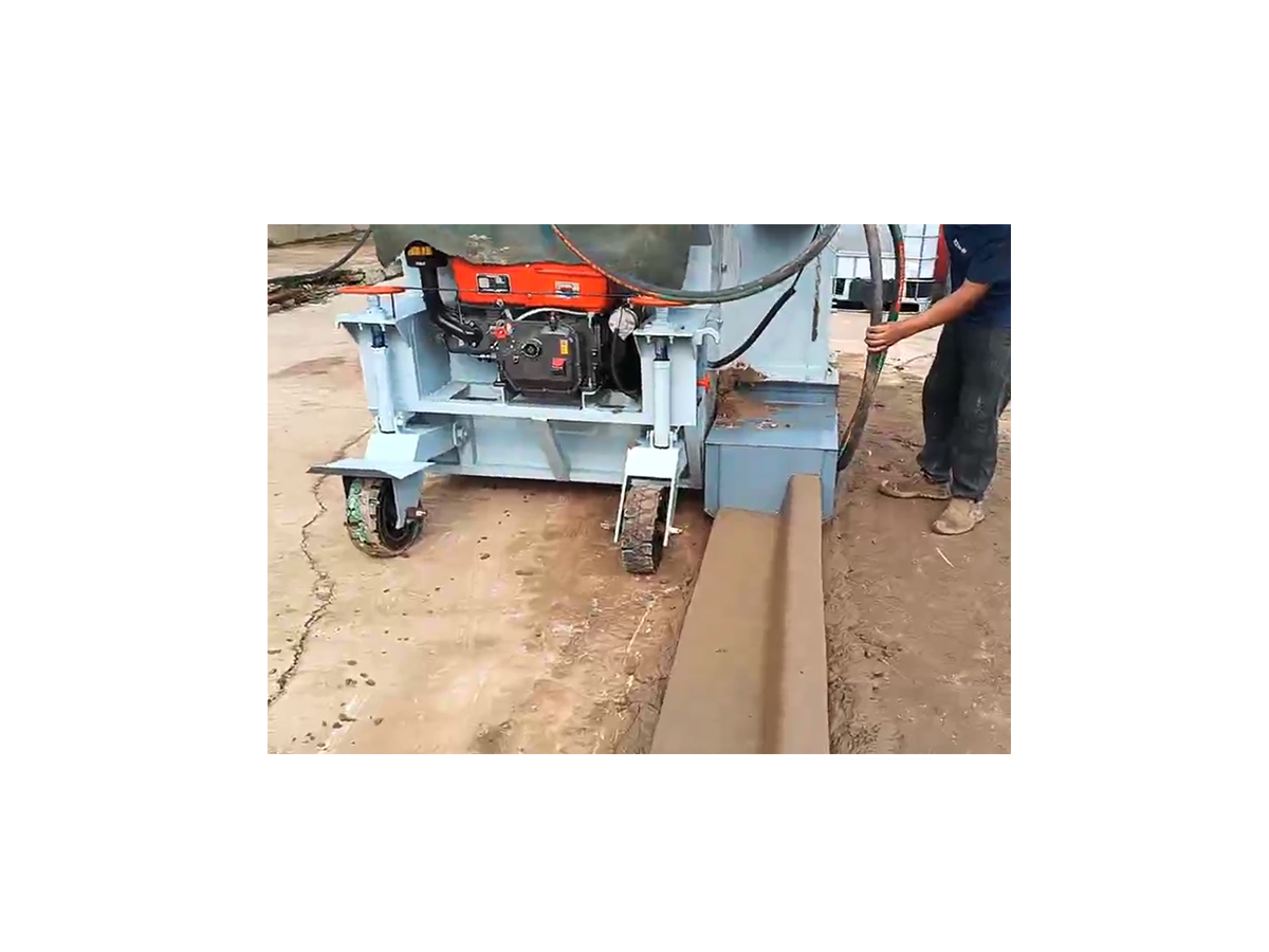 Curb Laying Machine