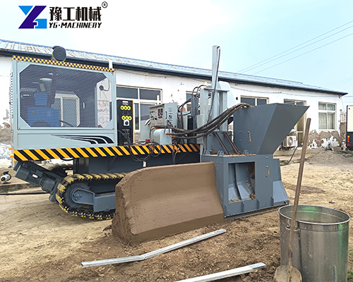 concrete kerbing machine