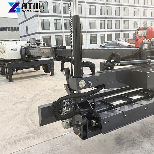 laser concrete screed machine with telescopic boom