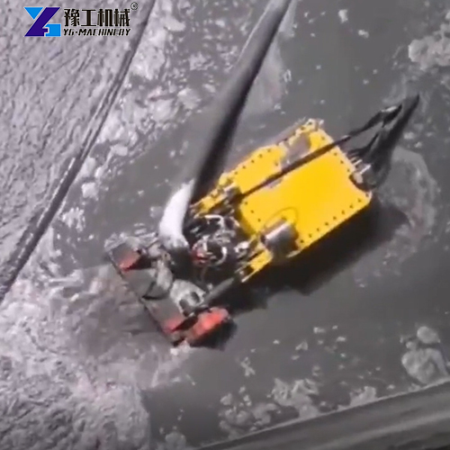 underwater cleaning machine