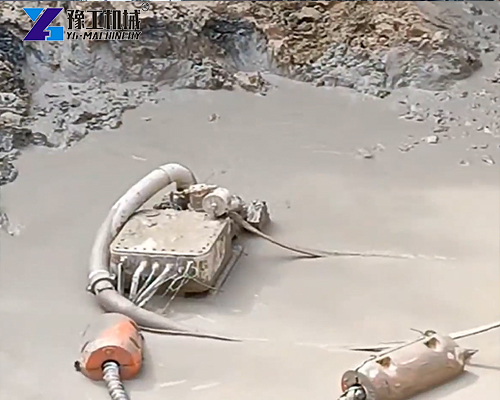 sludge cleaning robot for pond silt removal