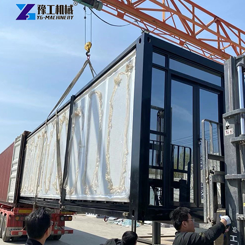 tiny folding house easy to transport